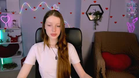 Snapshot of khloebeauty chatting on May 7, 5:57 am khloebeauty online show from May 7, 5:57 am
