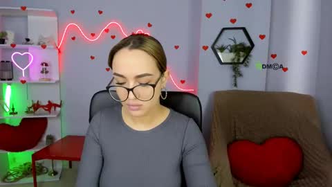 Snapshot of khloebeauty chatting on May 14, 6:09 am khloebeauty online show from May 14, 6:09 am