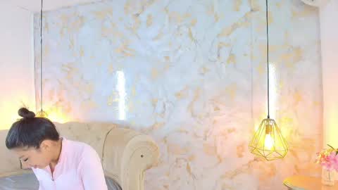 Snapshot of khloeblake chatting on May 31, 6:09 pm Khloe online show from May 31, 6:09 pm