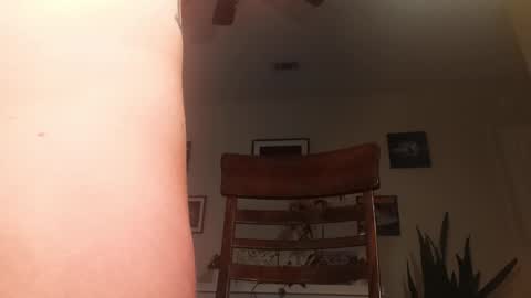 Snapshot of khloeexoxo chatting on November 26, 12:33 am Khloe online show from November 26, 12:33 am