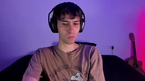 khozler_ online show from January 27, 3:15 am