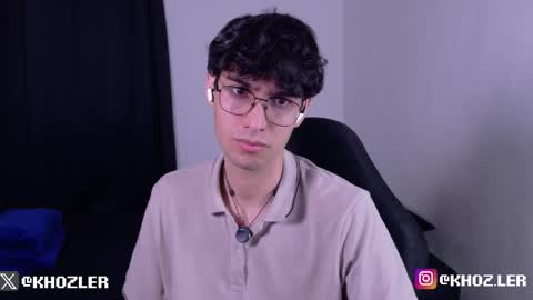 khozler_ online show from February 15, 3:47 am