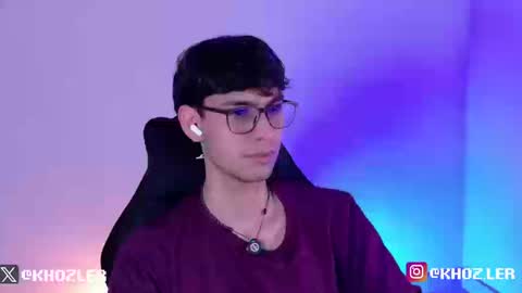 khozler_ online show from March 20, 5:34 am
