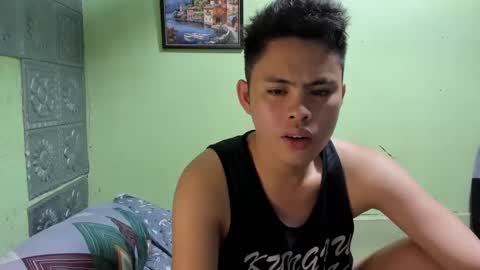 Snapshot of khylle_27 chatting on January 13, 2:50 am Khylle 27 online show from January 13, 2:50 am