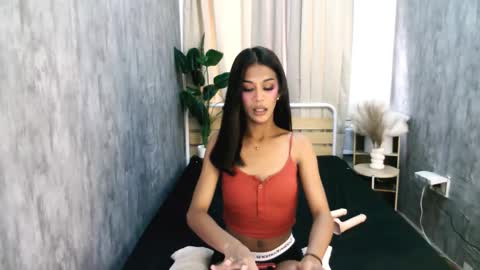 kiana_sucker online show from February 23, 1:47 am