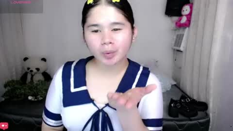 Your SweetGirl Ts online show from June 23, 1:20 pm