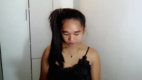 i love bella online show from October 26, 11:42 pm