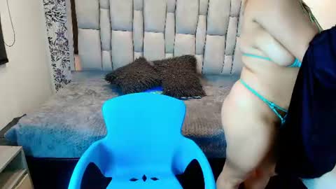 kiara Cruz online show from August 3, 8:12 pm