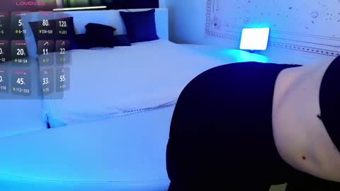 Snapshot of kiara_dream chatting on September 8, 9:03 pm Kira online show from September 8, 9:03 pm