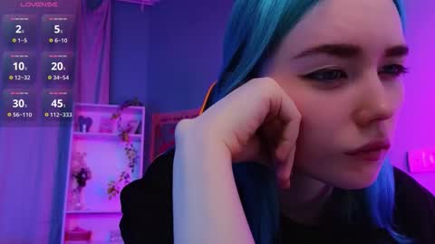 Snapshot of kiara_dream chatting on September 16, 9:05 pm Kira online show from September 16, 9:05 pm