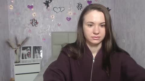 Kara online show from February 18, 6:26 pm