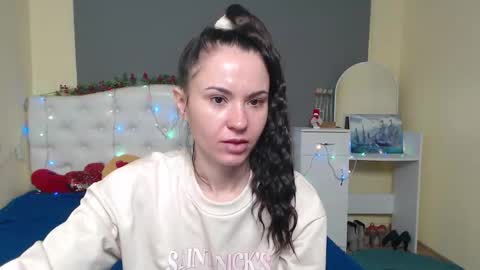 Kara online show from December 5, 7:21 pm