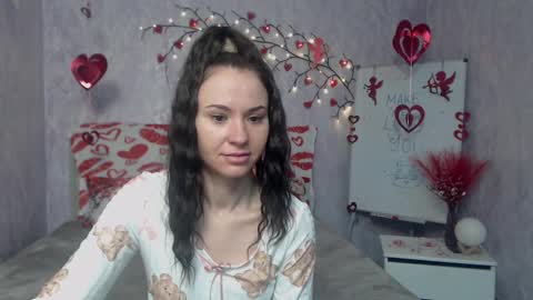 Kara online show from February 16, 7:10 pm