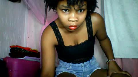 Snapshot of kiarah_69 chatting on May 19, 4:57 pm kiarah 69 online show from May 19, 4:57 pm