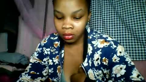 Snapshot of kiarah_69 chatting on June 7, 9:07 pm kiarah 69 online show from June 7, 9:07 pm