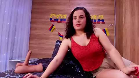 kiaralopez_ online show from July 1, 3:08 am
