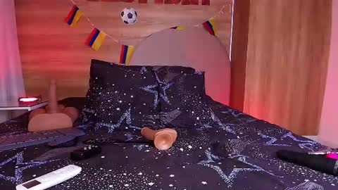 kiaralopez_ online show from July 12, 3:08 am