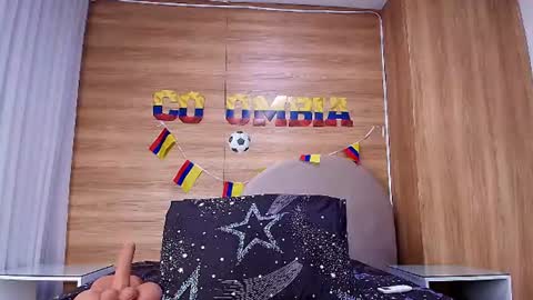 kiaralopez_ online show from July 16, 3:12 am