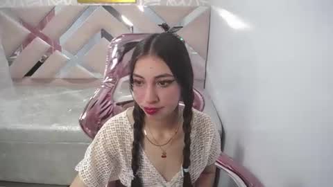 kiara online show from June 22, 8:28 pm