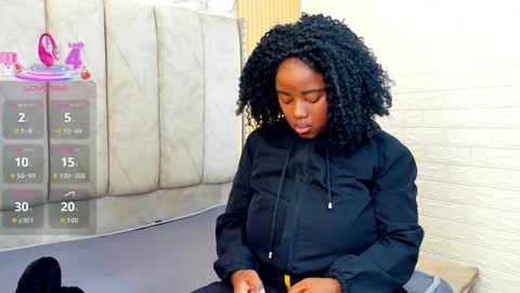 Snapshot of kiarazafira chatting on September 24, 11:02 am kiarazafira online show from September 24, 11:02 am