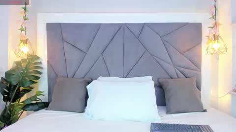 Snapshot of kiarhatrixie chatting on October 22, 3:07 am kiarha online show from October 22, 3:07 am