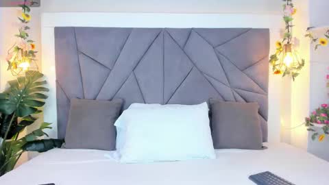 Snapshot of kiarhatrixie chatting on November 11, 3:06 am kiarha online show from November 11, 3:06 am