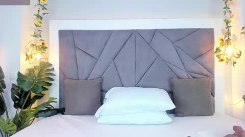 Snapshot of kiarhatrixie chatting on November 25, 3:06 am kiarha online show from November 25, 3:06 am