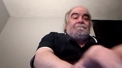 Snapshot of kickinme chatting on September 24, 10:24 pm KICKINME online show from September 24, 10:24 pm