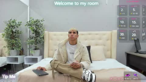 Snapshot of kieran_derek chatting on February 10, 3:13 am Kieran Derek online show from February 10, 3:13 am