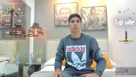 Snapshot of kieran_derek chatting on November 16, 11:27 am Kieran Derek online show from November 16, 11:27 am