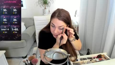 Kiera Reines online show from January 11, 10:51 pm