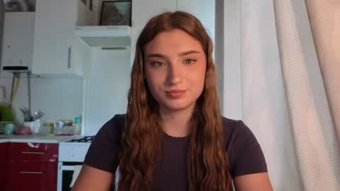 Ola my name is Lissa  Lets hit 10 Thumbs Up together   online show from June 16, 2:09 pm
