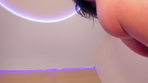 KIM COOPER online show from January 31, 1:12 pm