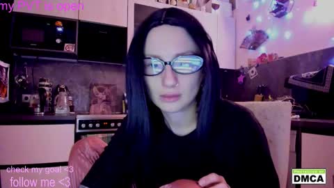 Kiki online show from February 1, 10:41 pm