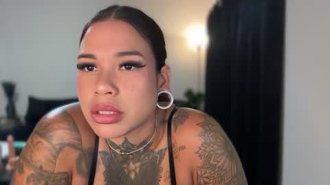 Snapshot of kiki_ink69 chatting on July 24, 12:41 am kikilove online show from July 24, 12:41 am