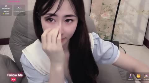 kiki_loveu online show from May 25, 4:02 pm