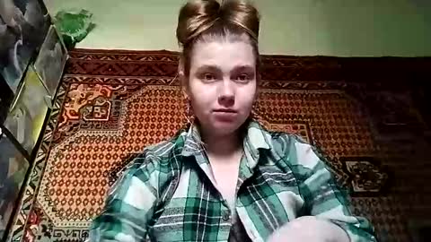 Snapshot of kikibang_ chatting on February 28, 9:54 am kikibang_ online show from February 28, 9:54 am