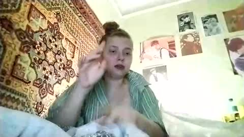 Snapshot of kikibang_ chatting on March 3, 6:58 pm kikibang_ online show from March 3, 6:58 pm