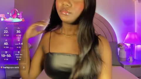 Snapshot of kikiisweet chatting on October 2, 7:43 pm KI KI online show from October 2, 7:43 pm