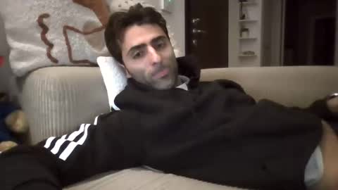 kikkus01 online show from February 28, 10:33 pm