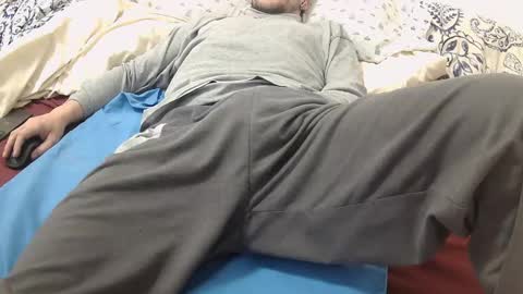 Snapshot of kiko83c chatting on December 17, 6:42 pm New accound cavilacion online show from December 17, 6:42 pm