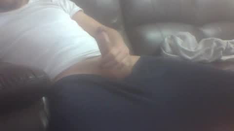 Snapshot of kiko83c chatting on January 12, 5:01 pm New accound cavilacion online show from January 12, 5:01 pm