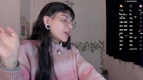 Snapshot of kila_moonlight444 chatting on April 17, 11:19 pm Bella online show from April 17, 11:19 pm