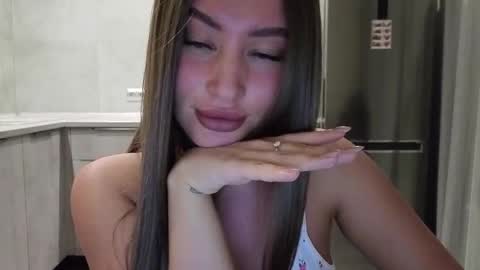 Snapshot of killer__girls chatting on February 10, 8:46 pm EvaAnna online show from February 10, 8:46 pm