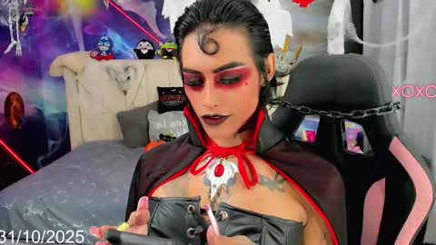 Snapshot of kilye_nellaa chatting on October 31, 10:49 am kylie anthonella online show from October 31, 10:49 am