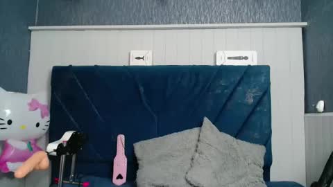 Snapshot of kilyetvera3x chatting on February 23, 5:01 am hanna online show from February 23, 5:01 am