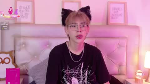  Adrien  online show from June 27, 4:06 am