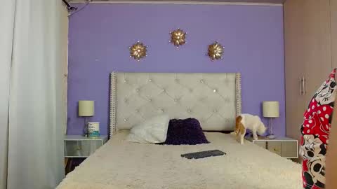 Snapshot of kim_and_mia chatting on November 20, 10:37 am Mia Kim online show from November 20, 10:37 am