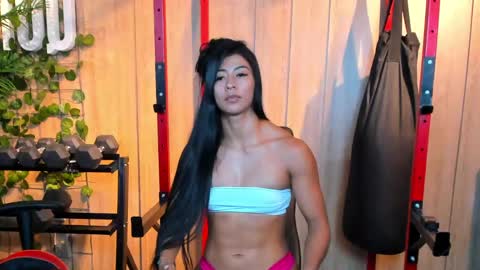 Kim online show from December 10, 3:55 pm