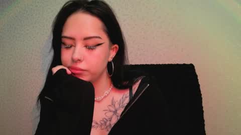 Kim online show from May 19, 1:56 am